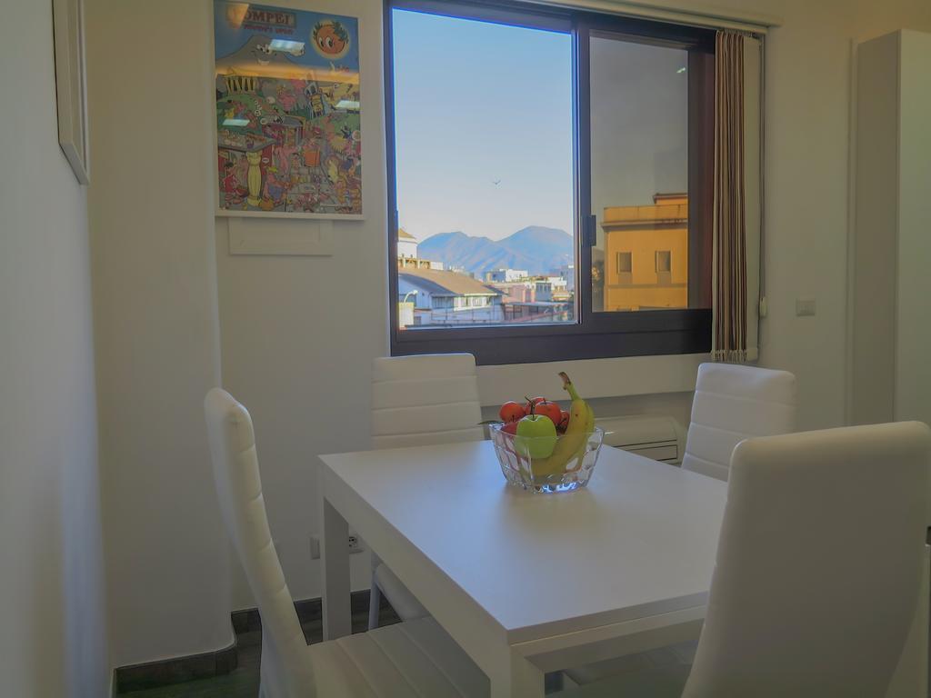 Mondo Suites Apartments Napoli Bagian luar foto