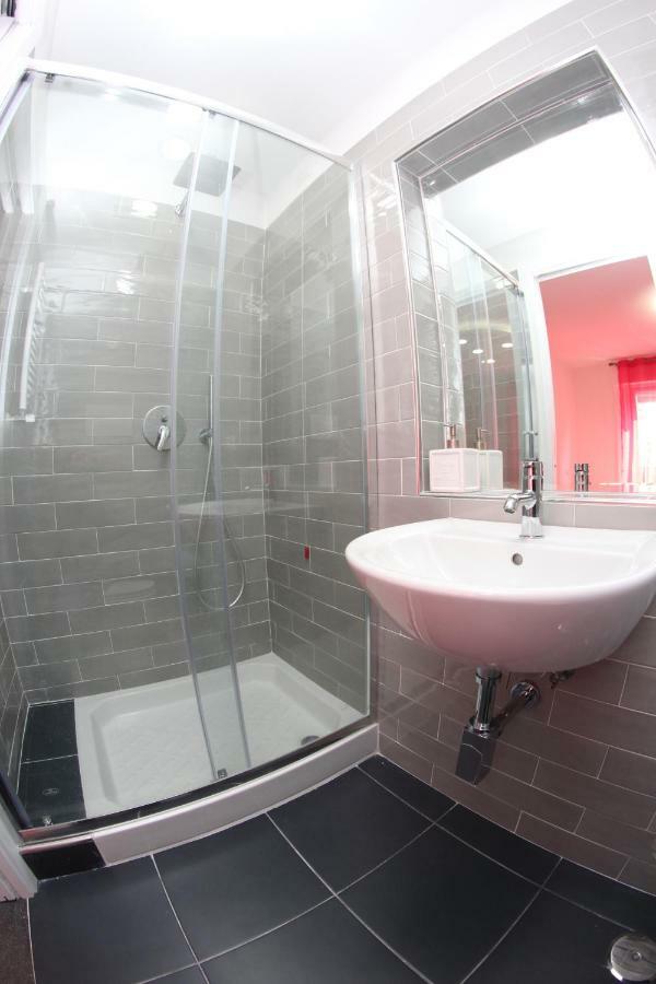 Mondo Suites Apartments Napoli Bagian luar foto